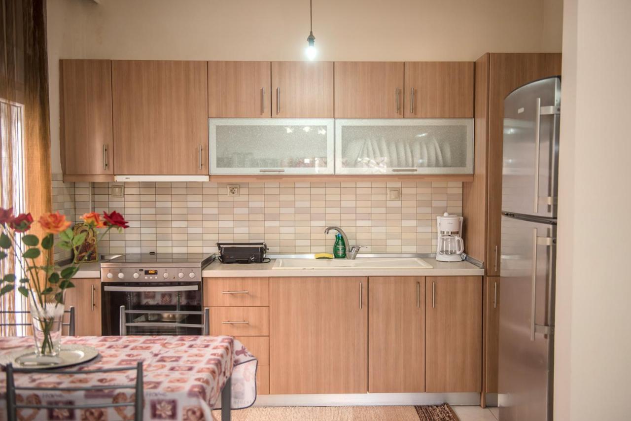 Savvas Apartment Неа Плагия Екстериор снимка