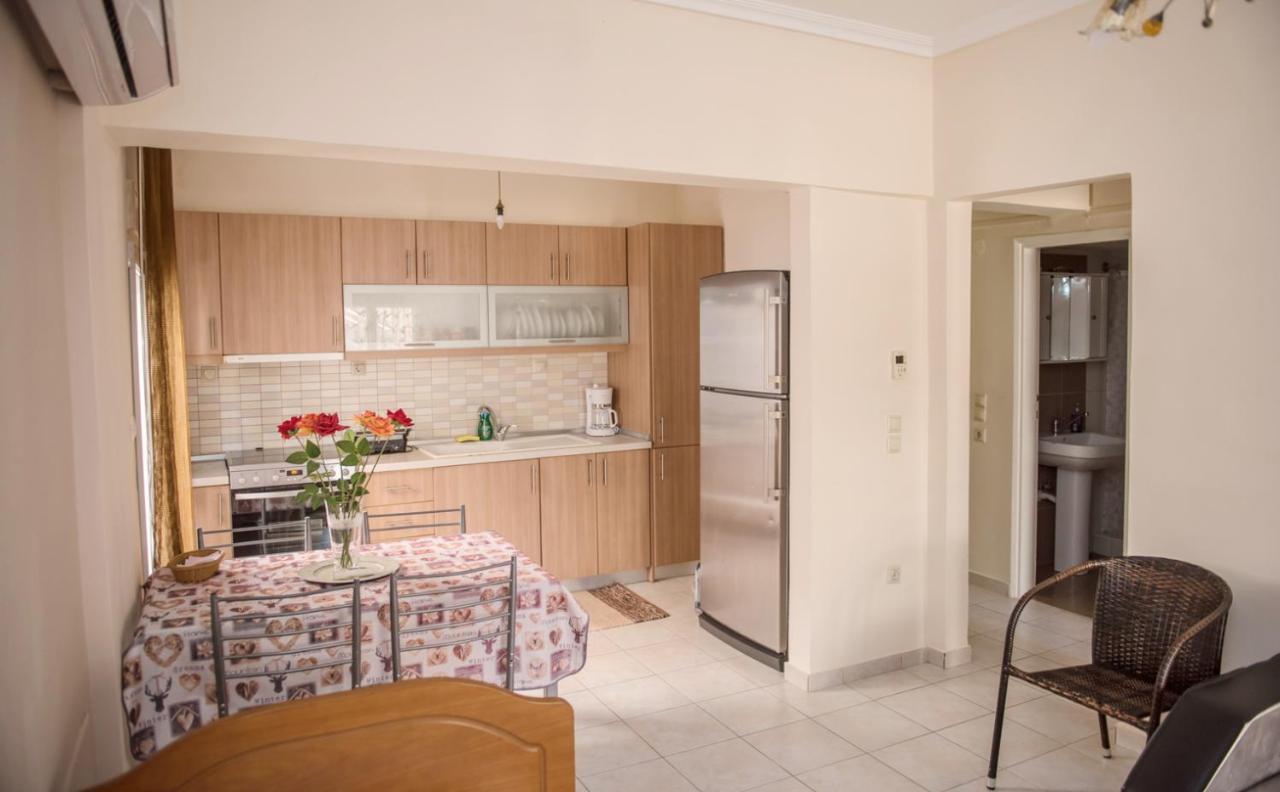 Savvas Apartment Неа Плагия Екстериор снимка